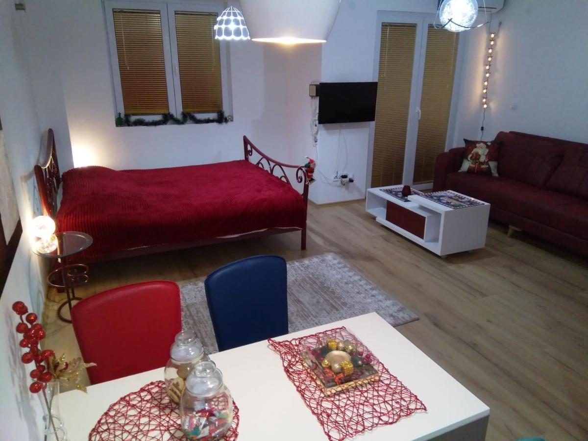 Apartment Maris โอครีด ภายนอก รูปภาพ